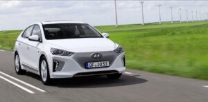 véhicule électrique moins 15 0000 euros