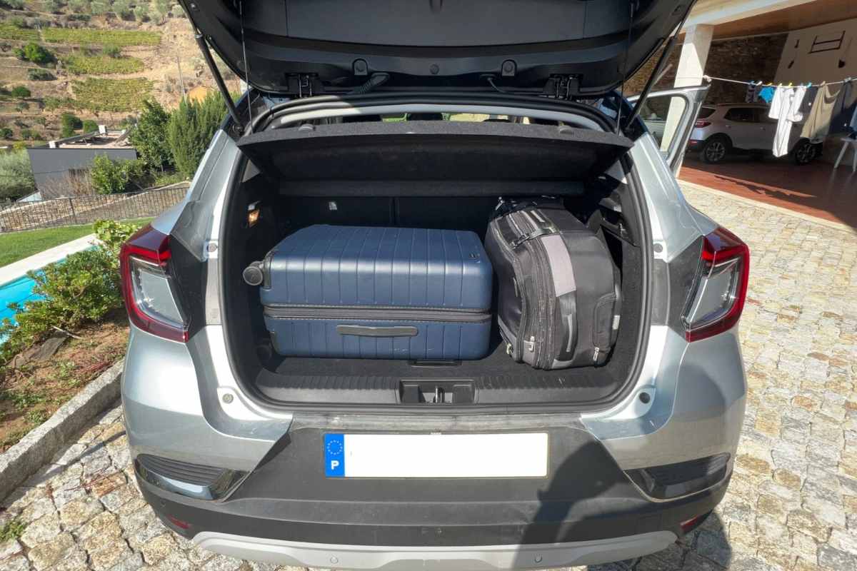 Siège Arrière Complet Pour Renault Captur II Phase 1 (2019) 1.3 TCE 130ch - Pièce D'occasion